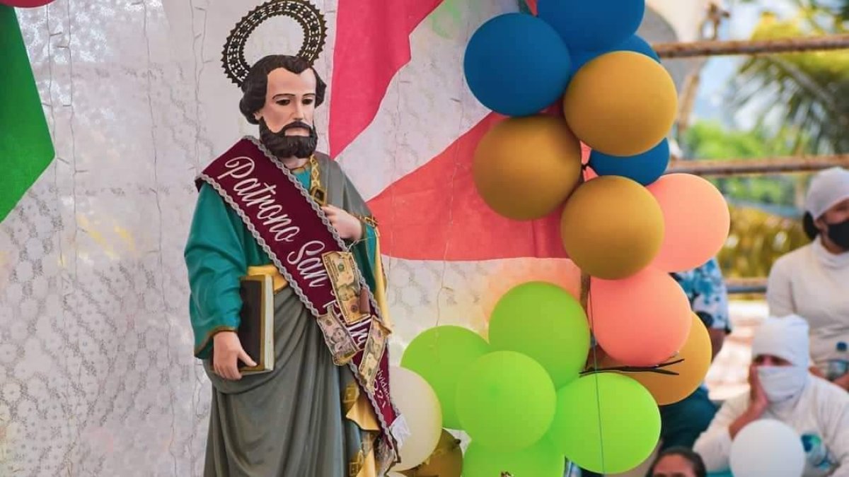 En Playas, las fiestas en honor a San Pedro van para un siglo.