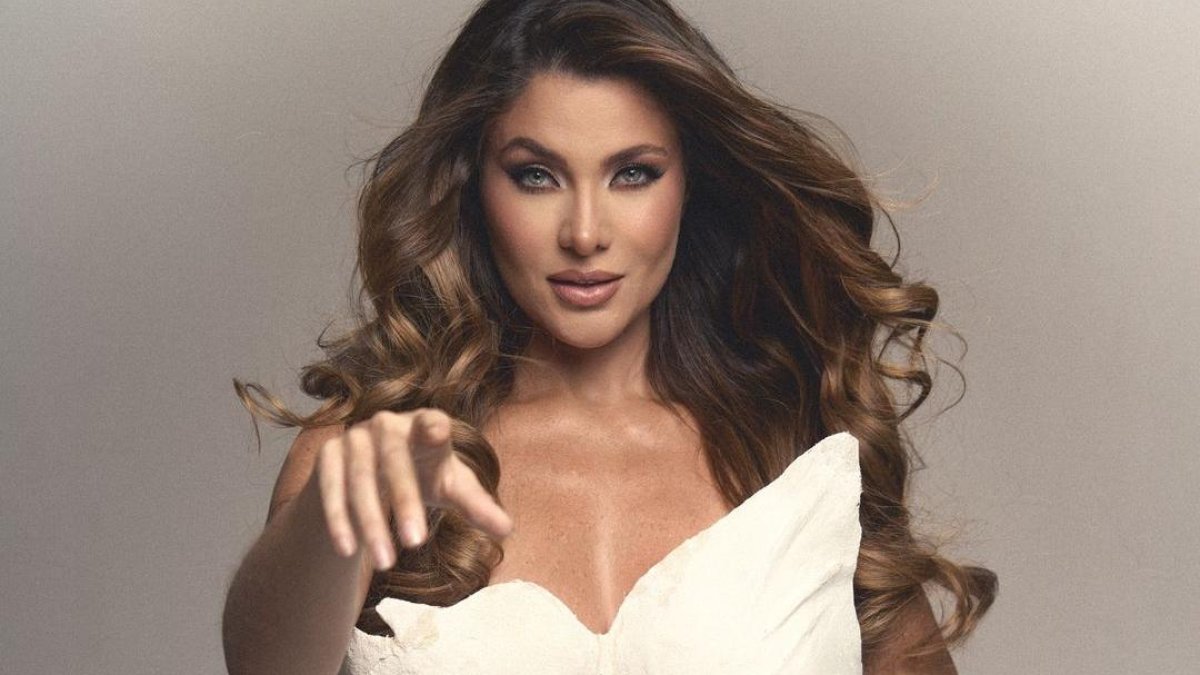 Constanza Baéz se convertirá en mamá por segunda ocasión.