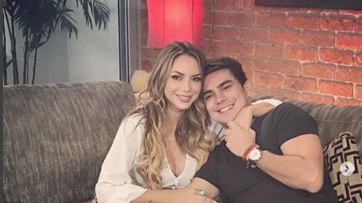 Los actores se conocieron en las grabaciones de Tres Familias, en Ecuavisa.