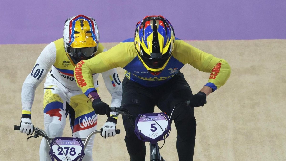 El ciclista ecuatoriano Alfredo Campo fue protagonista en la competencia de BMX en París 2024