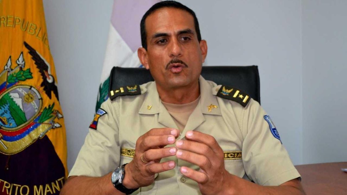 El ahora comandante general de la Policía Nacional del Ecuador, Víctor Hugo Zárate Pérez, tendrá que disminuir la inseguridad en Ecuador.