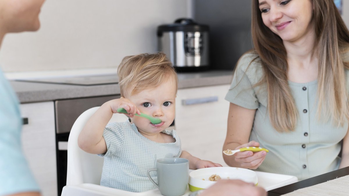 A partir de los seis meses, se inicia una etapa en la que se requieren otros aportes, que se irán introduciendo de forma paulatina.