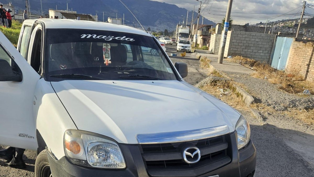 En este vehículo viajaron las víctimas desde Tungurahua hasta la capital.