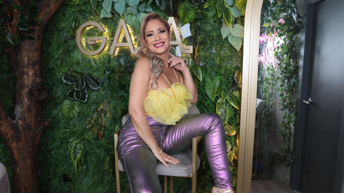 Marián Sabaté es panelista en el programa Los Hackers del Espectáculo.