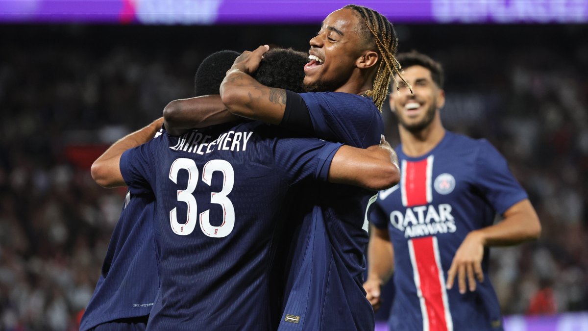 Los jugadores de PSG celebran uno de los goles conseguidos ante Montpellier, en la fecha 2 de la Ligue 1