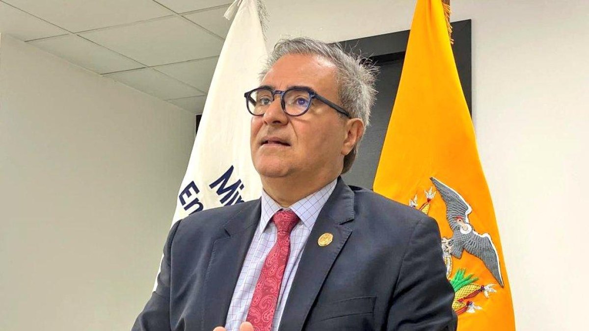 Antonio Goncalves, ministro de Energía y Minas.