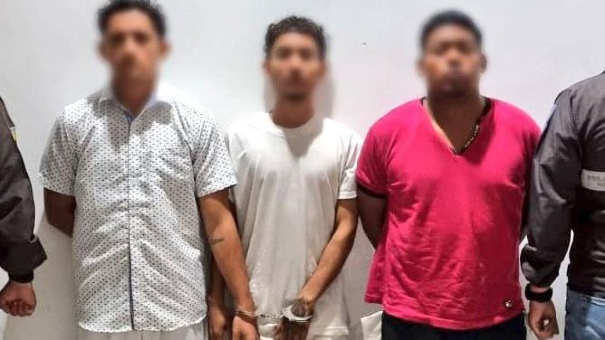 Los sospechosos se encontraban en una vivienda, en la cooperativa 26 de Abril.