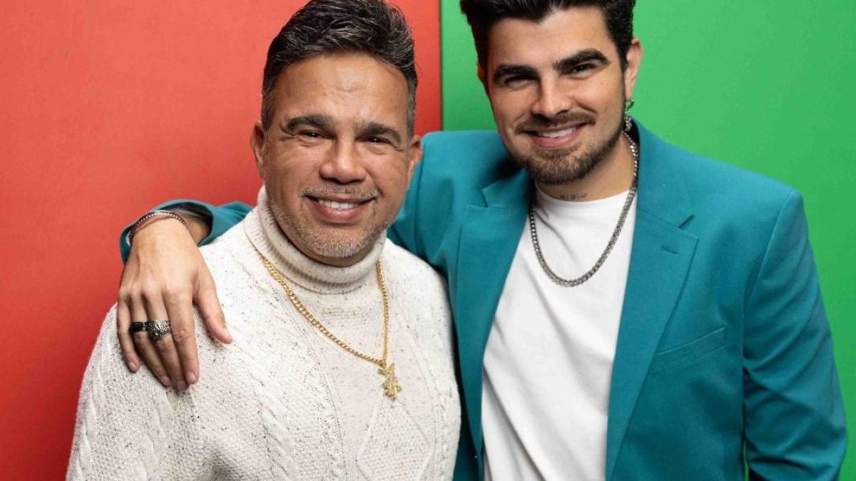 Miguel Moly (i) junto a su hijo Jonathan Moly (d).