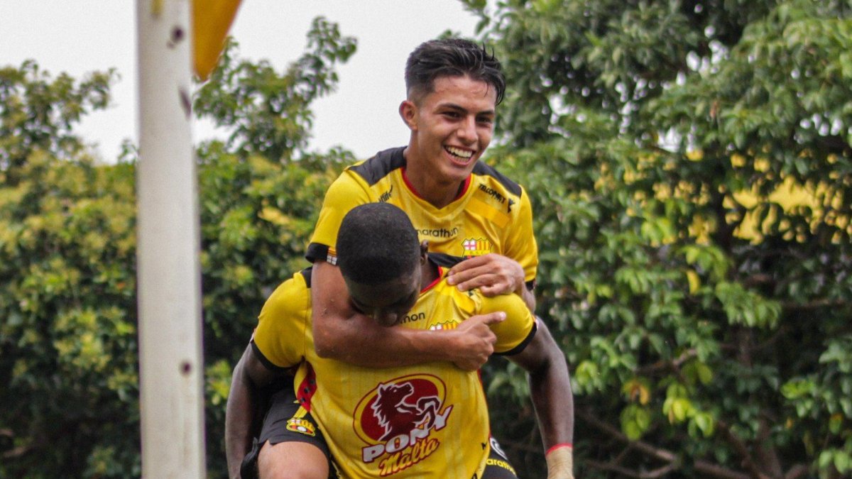 Juan Usma y Allen Obando las caras nuevas de Barcelona.