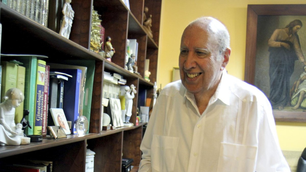 Fernando Noboa Bejarano falleció este 22 de octubre.