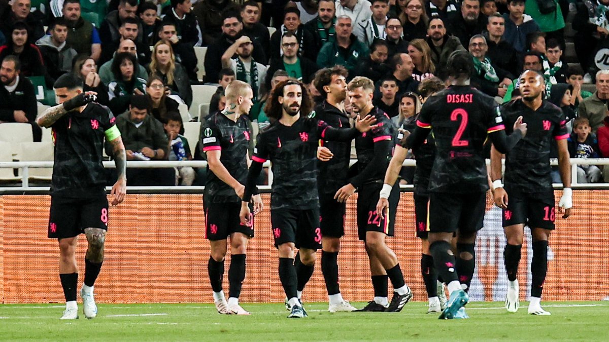 Chelsea goleó 4-1 en la visita a Panathinaikos.