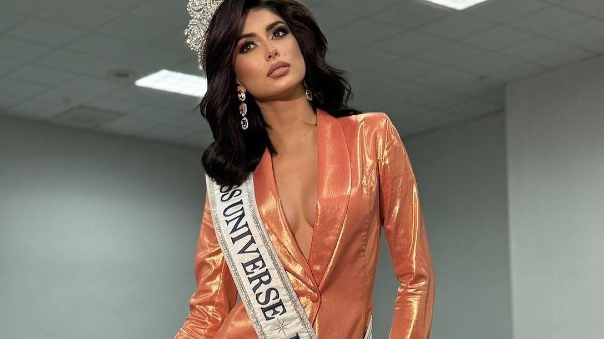 Italy Mora, Miss Panamá que fue expulsada del Miss Universo.