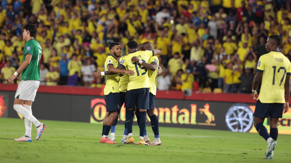Ecuador derrotó 4-0 a Bolivia por la fecha 11 de las eliminatorias sudamericanas.
