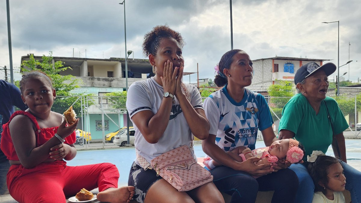 El nerviosismo se apoderó de los quinindeños en los primeros minutos del partido.
