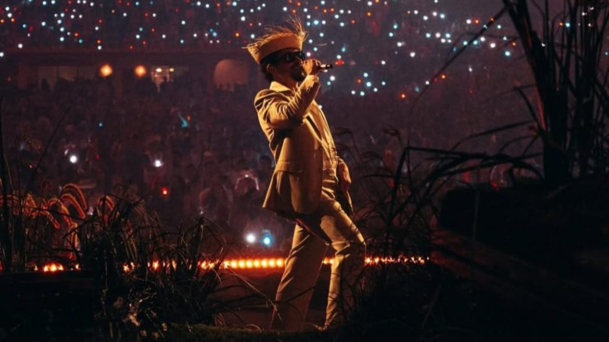 Bad Bunny se despide de su residencia en Puerto Rico con un show histórico disponible gratis en Amazon Music, Twitch y Prime Video.