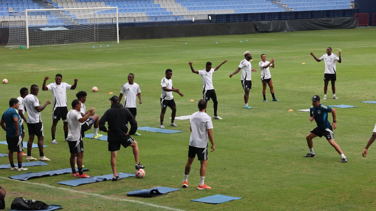 Emelec disputará la LigaPro y la Copa Ecuador en 2026.