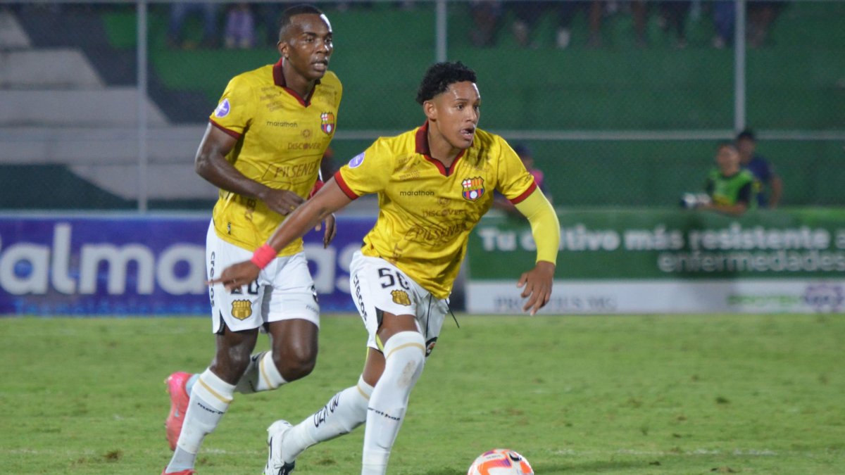 Johan García, volante de 17 años del Barcelona SC.