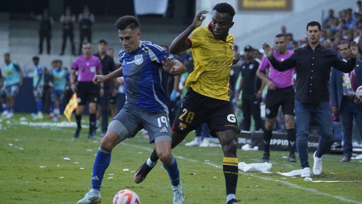 Barcelona SC y Emelec se enfrentarán en una nueva edición del Clásico del Astillero.