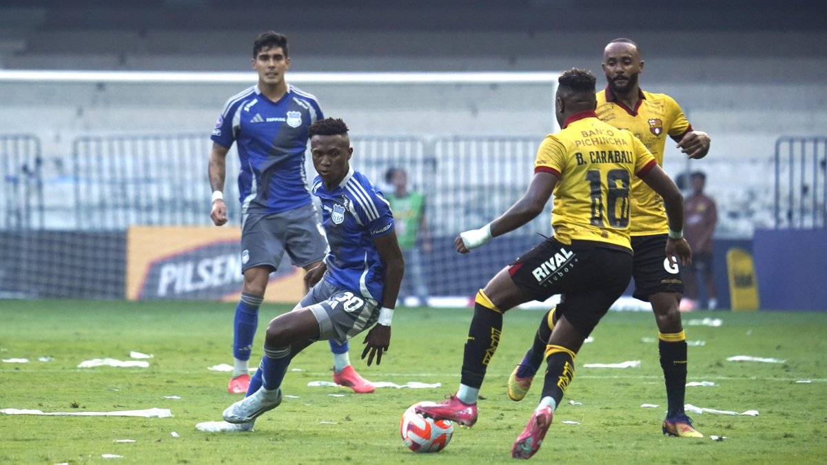 Emelec y Barcelona SC se enfrentarán en una nueva edición del Clásico del Astillero.