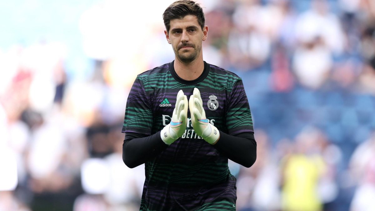 Thibaut preocupa al equipo merengue tras la clasificación a cuartos de final, donde lo espera el Atlético de Madrid.