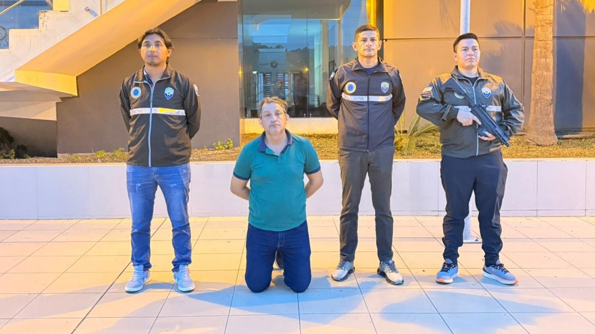 Arturo Alfredo Moncerrate Vera, ecuatoriano de 47 años, quien registraba una boleta de captura .