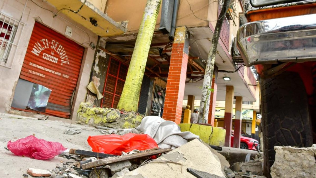 Otra explosión sacude el suburbio de Guayaquil: 10 viviendas afectadas este 5 de abril