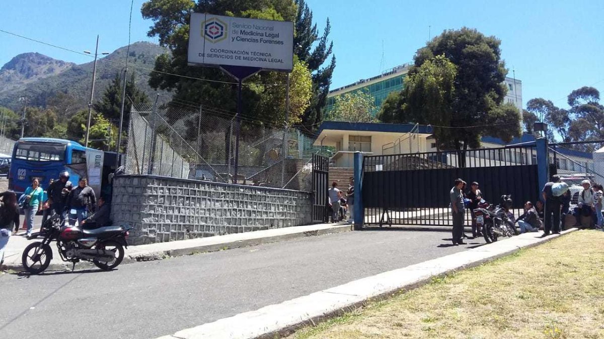 Quito: Asesinos de taxista fueron captados por una cámara lu