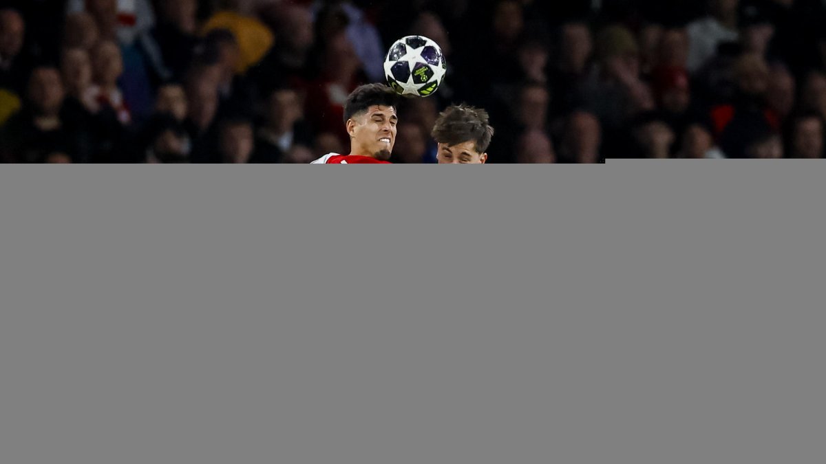 Piero Hincapié es titular fijo en Arsenal.