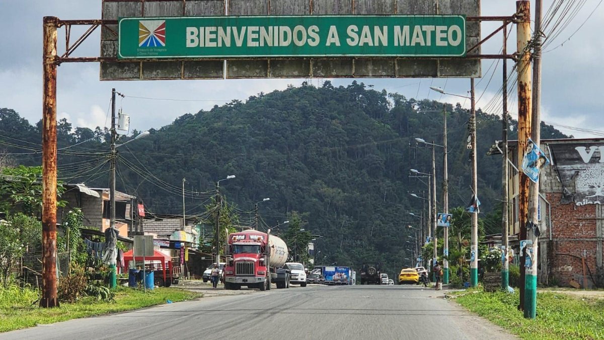 Esmeraldas: Un hombre fue asesinado a tiros en la vía San Mateo–Tachina
