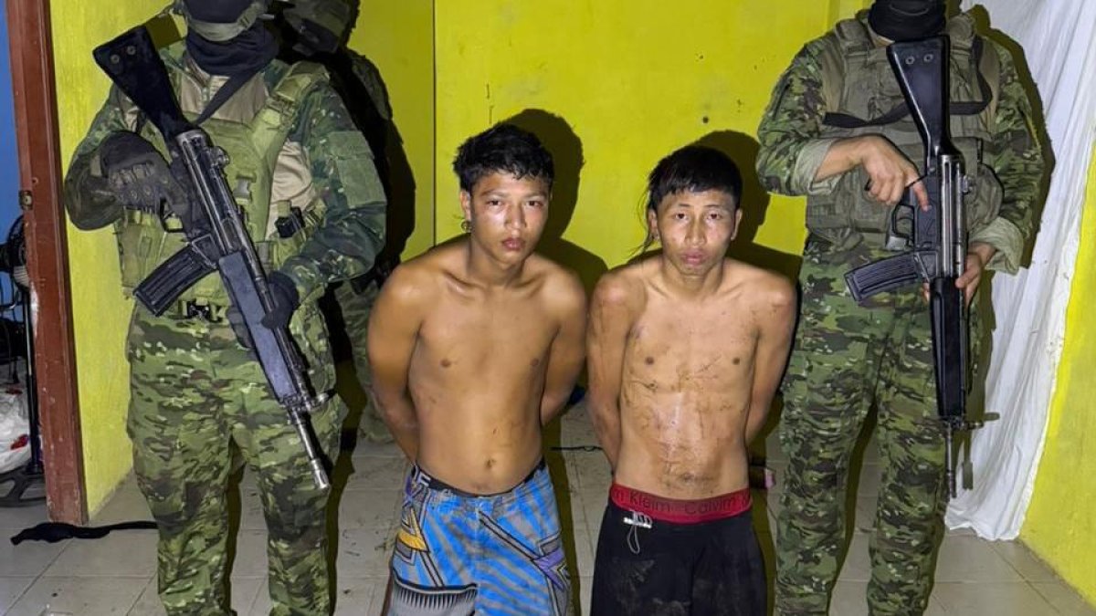 Los sospechosos serían integrantes de Los Choneros y, según los militares, son peligrosos.