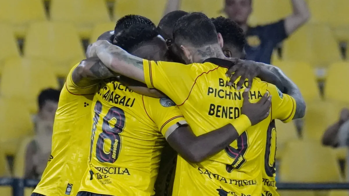 Barcelona SC ganó al Mushuc Runa 2-1.