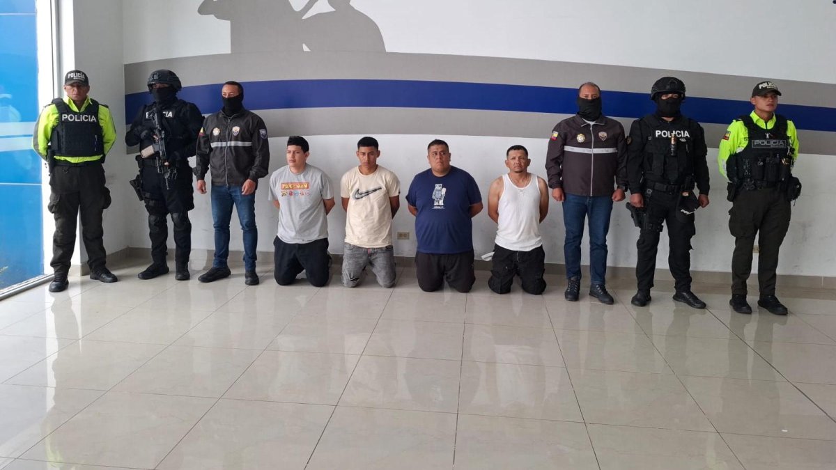 Algunos de los sospechosos registran antecedentes penales.