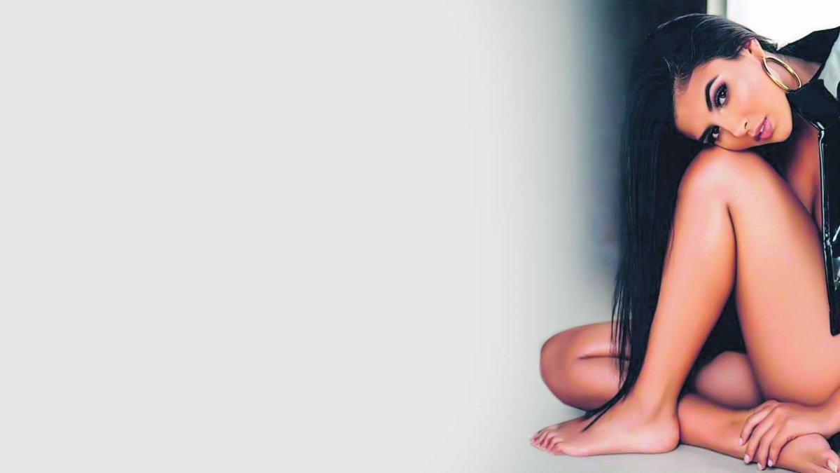 La interprete de ‘Me lo creí’ luce regia.