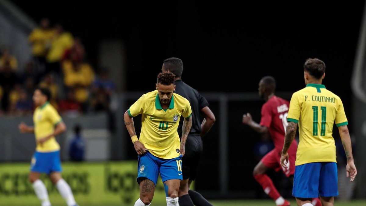 Una rotura de ligamentos en su tobillo derecho es la causa que lo dejó relegado del certamen próximo.