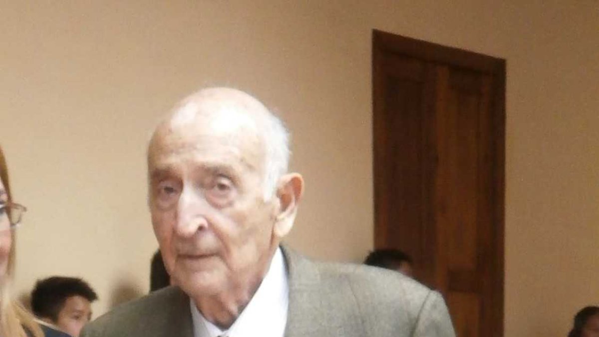 Alejandro Serrano Aguilar, fundador del Deportivo Cuenca, murió a sus 86 años.