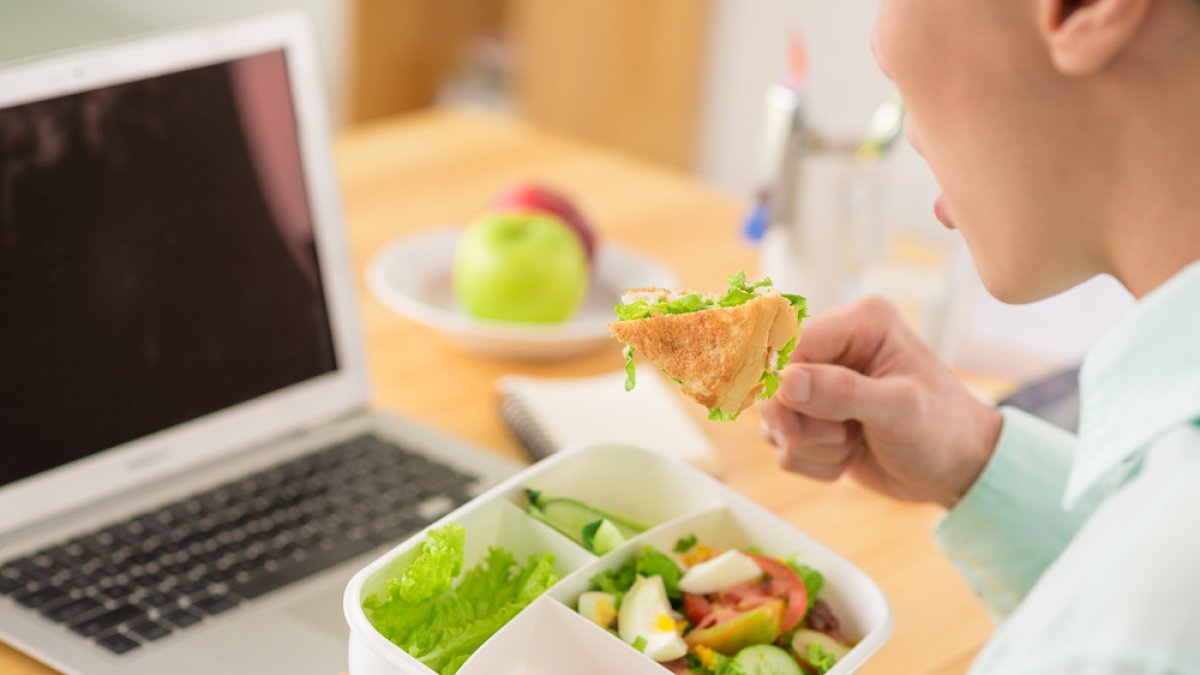 Estos alimentos deben contener máximo el 10% de calorías diarias.