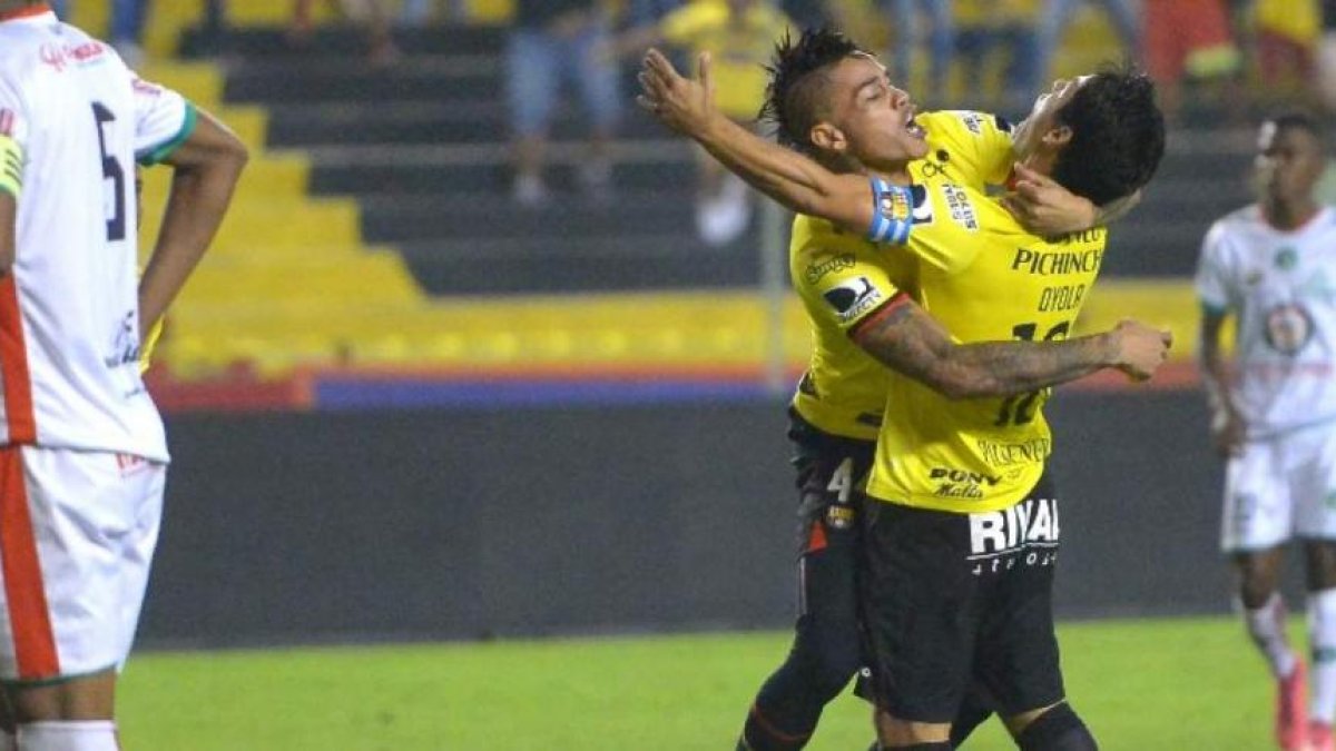 Los jugadores barcelonistas tendrán que pasar por pruebas físicas para retomar los entrenamientos.