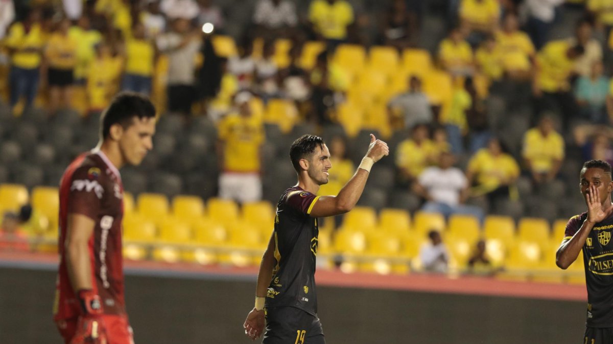 Leonardo Campana, jugador de Barcelona.