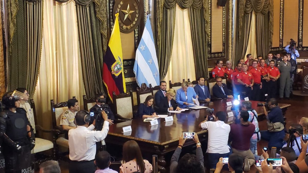 Se firmó el plan Más Seguridad entre el Ministerio de Gobierno y el Municipio de Guayaquil.