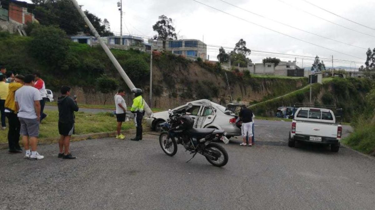 Dos fueron impactados por vehículos, según la Agencia Metropolitana de Tránsito. Del tercero no hubo un reporte.