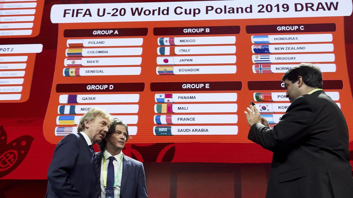 El grupo B está conformado por  Ecuador, México, Italia, Japón.