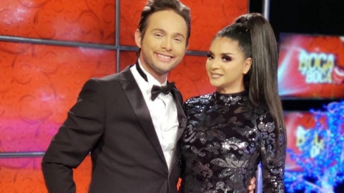 Ambos empezaron a salir en diciembre de 2018.