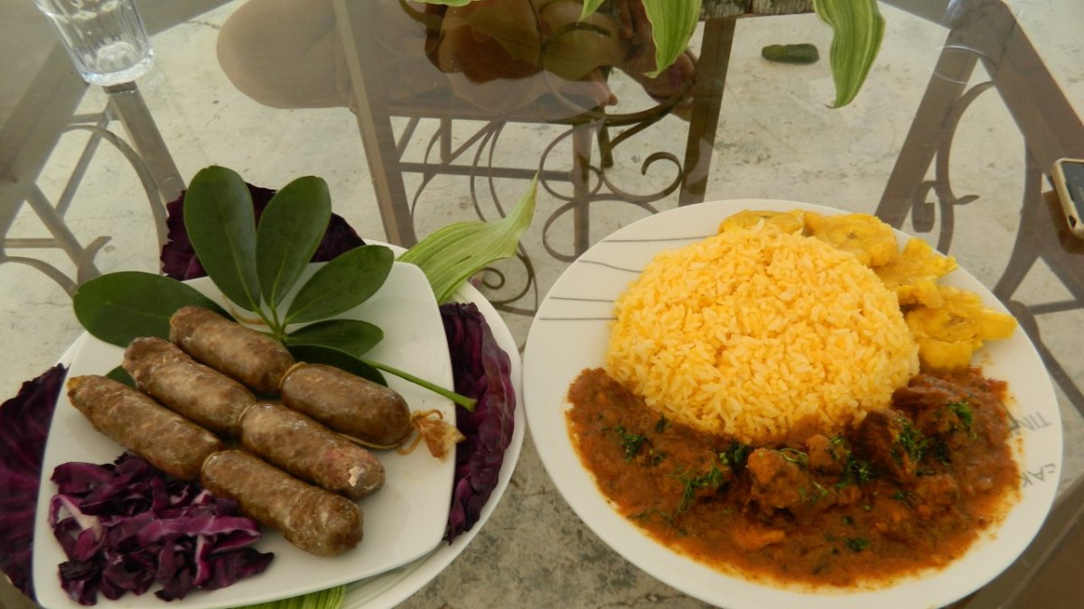 Platillos elaborados con carne de chivo.