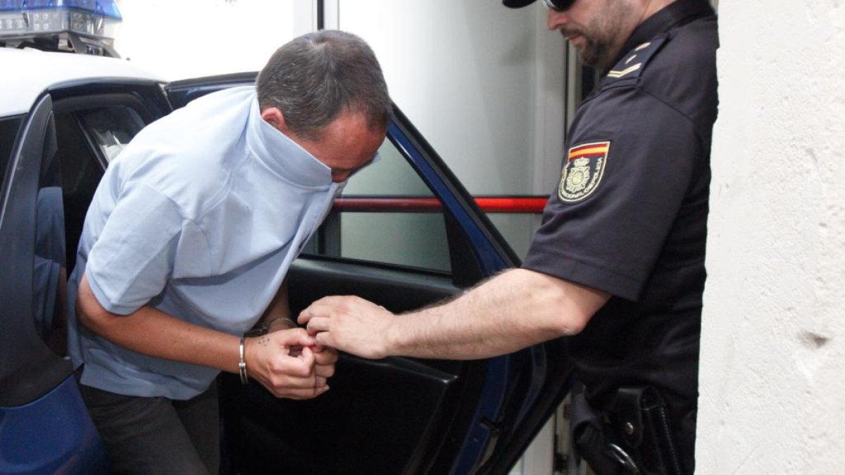 Bajo los efectos de la droga asesinó a su vecina a apuñaladas.