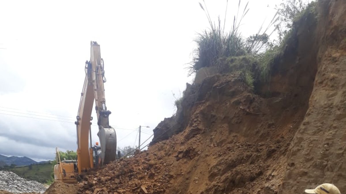Un temblor habría ocasionado la tragedia.