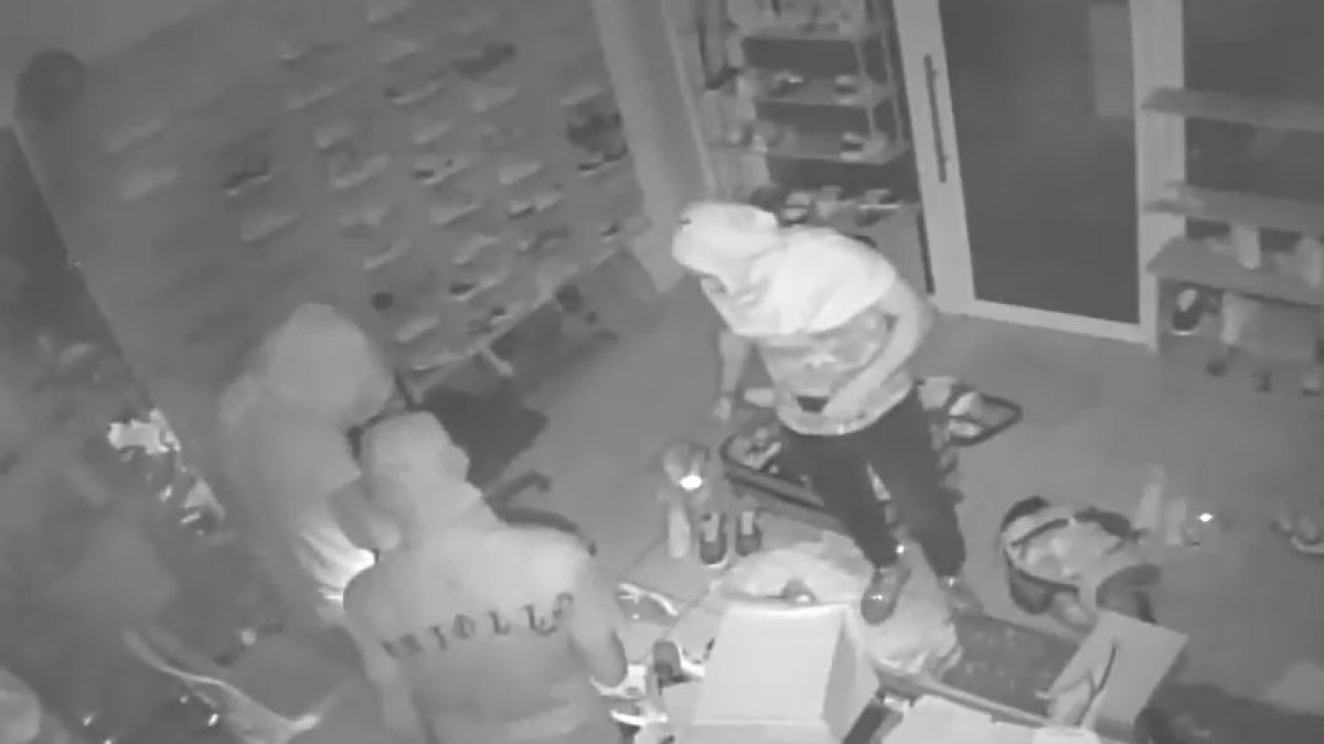 El perjudicado acudió la tarde de este jueves a la Fiscalía de Flagrancia en el norte porteño para dejar constancia que aquellos ‘pillos’ serían los mismos que ‘visitaron’ su negocio