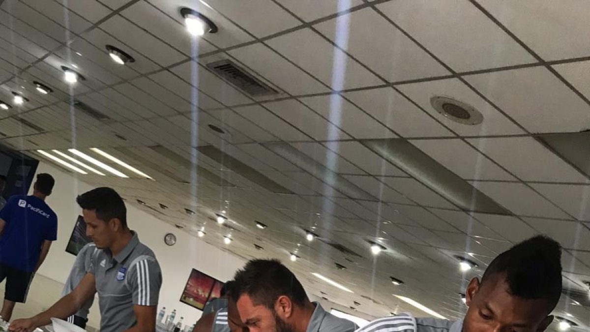 Al menos una vez a la semana comen encebollado, uno de los platos preferidos.