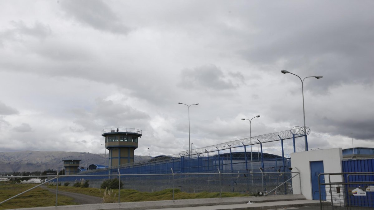 Exteriores del Centro de Rehabilitacion Social de Latacunga.