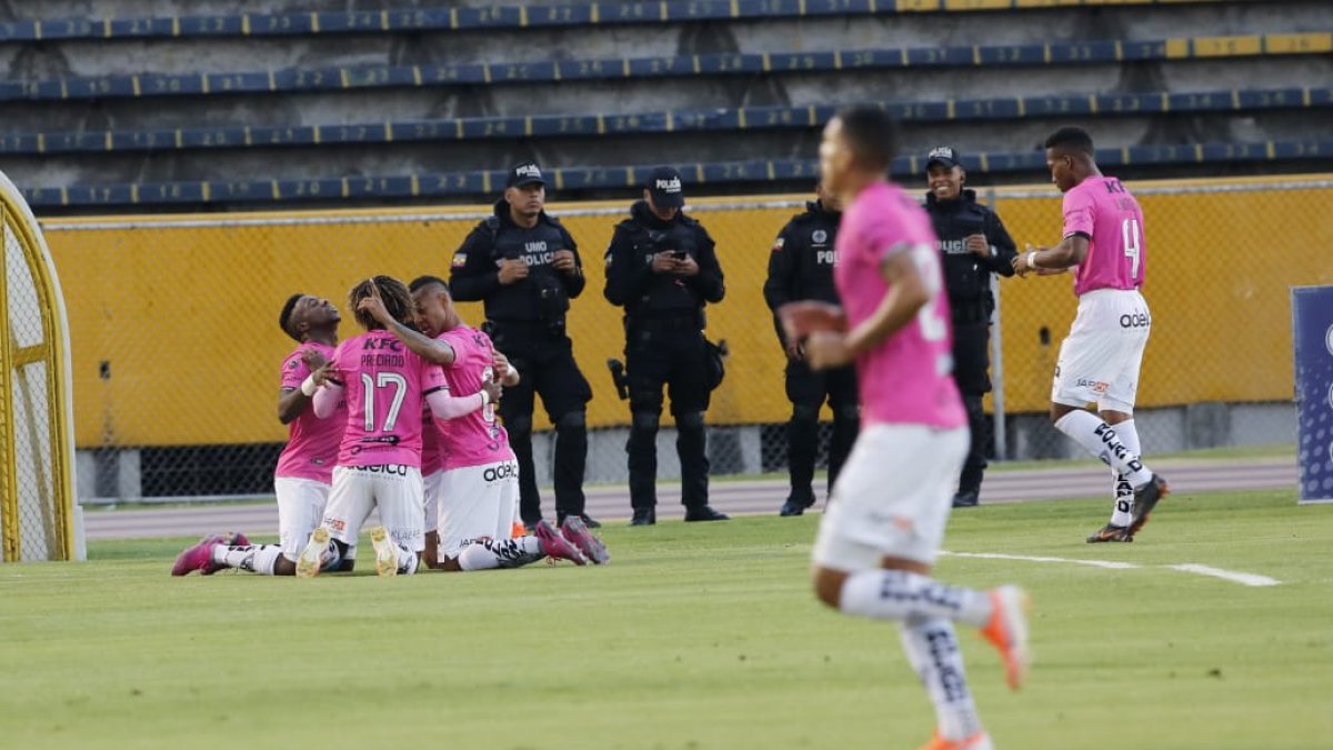 Celebración de Independiente del Valle por su anotación.