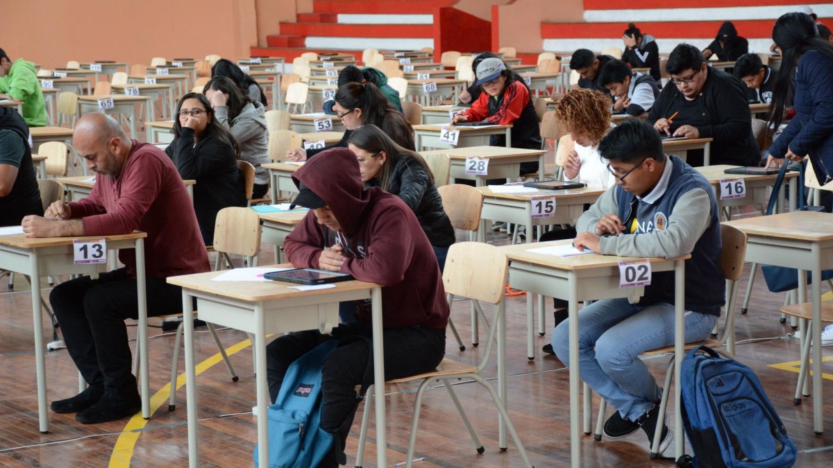 Aunque la jornada está dirigida a los bachilleres del ciclo Sierra y Amazonía, también le permitirá a los rezagados de años anteriores, aferrarse a un cupo para ingresar a la educación superior gratuita.